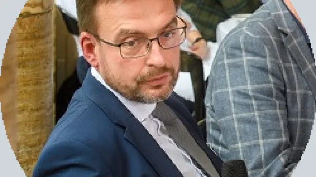 RvW Forum 2021 Martin Grasmück rund grau