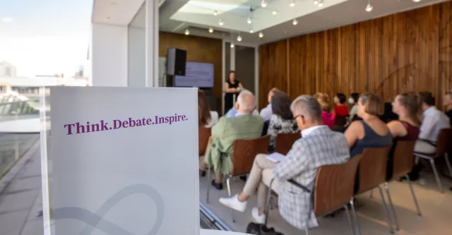 Erin Ganju Philanthropie Debate Lunch Talk Event