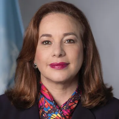Maria Fernanda Espinosa