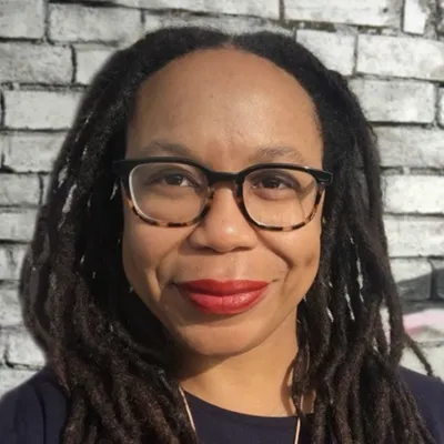 Emejulu Akwugo Profil